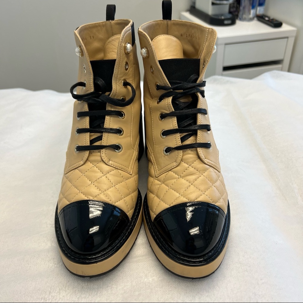 chanel pearl combat boots two-tone